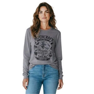 New Cozy oversized Long Sleeve Funny Halloween Shirt "Bitchcraft" szM